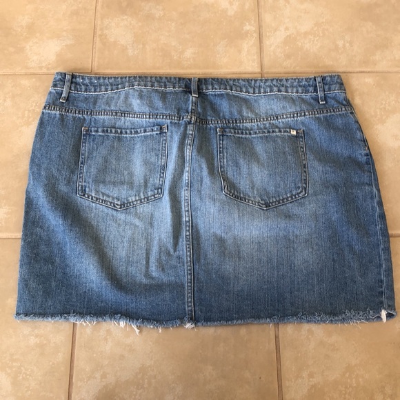 Denim Skirt - Picture 2 of 3